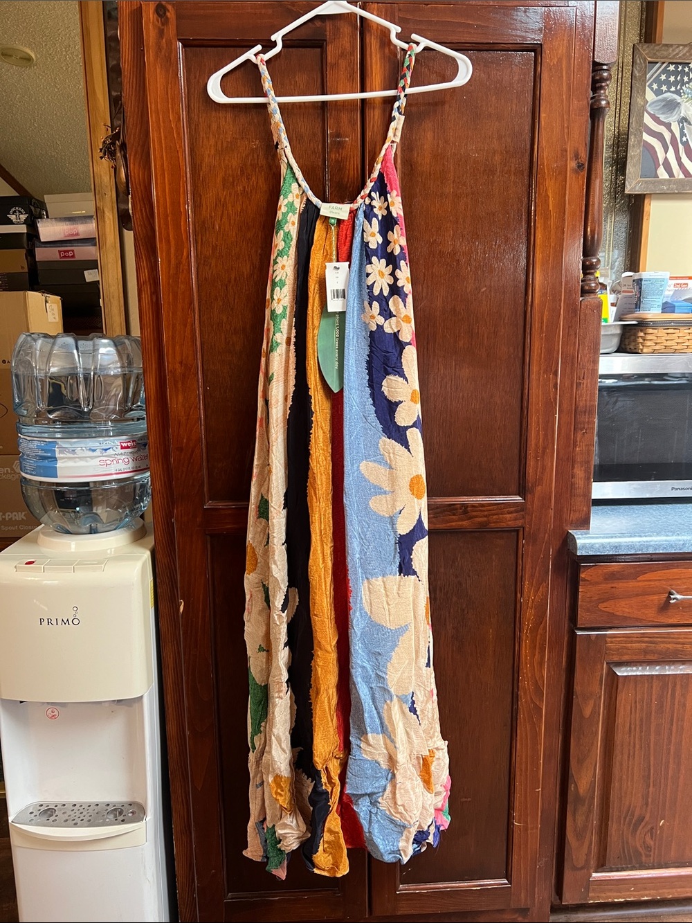 Women’s size medium Farm Rio brand super fun daisy maxi dress